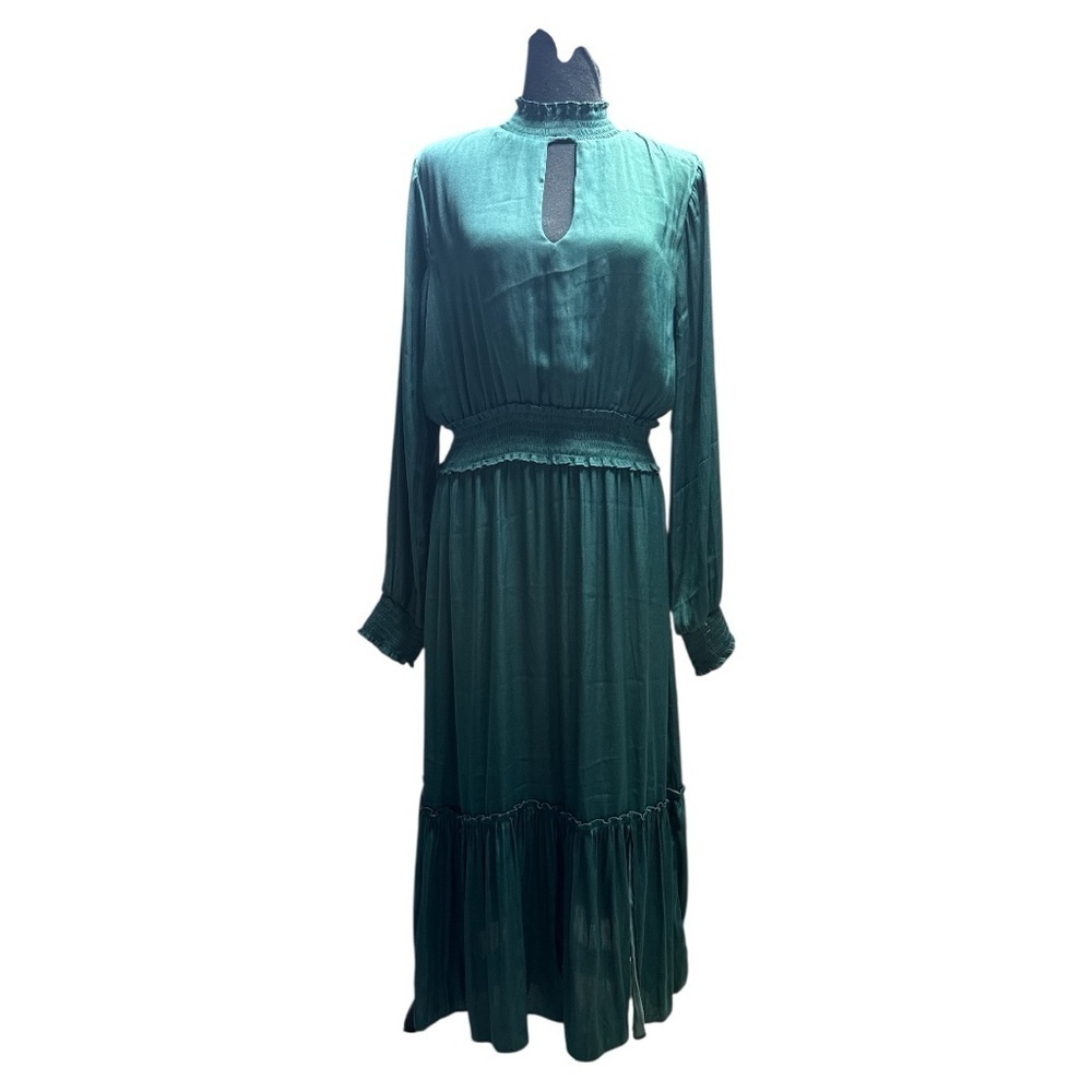 NWT Socialite Green Long Sleeve Dress Size Medium